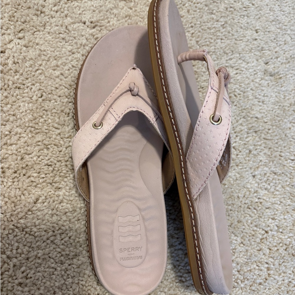 Sperry Women’s Pink Thong Sandals